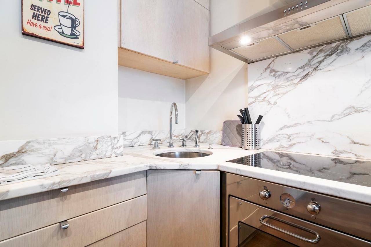 Santo Stefano Luxury Apartment 米兰 外观 照片