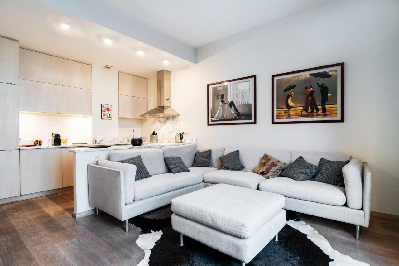Santo Stefano Luxury Apartment 米兰 外观 照片