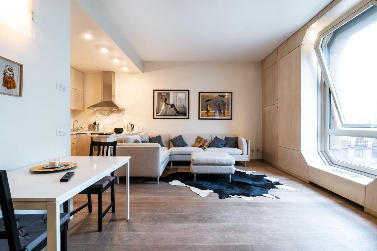 Santo Stefano Luxury Apartment 米兰 外观 照片