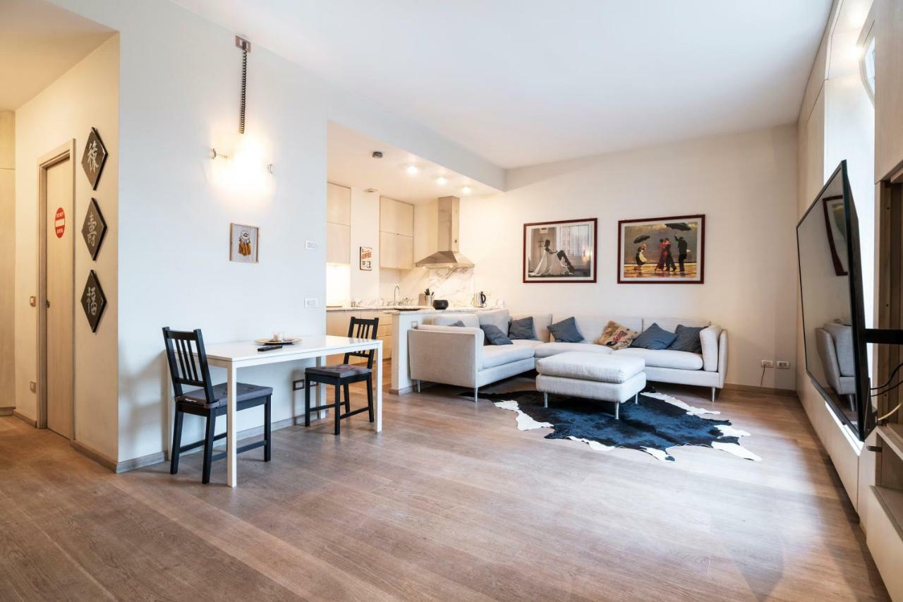Santo Stefano Luxury Apartment 米兰 外观 照片